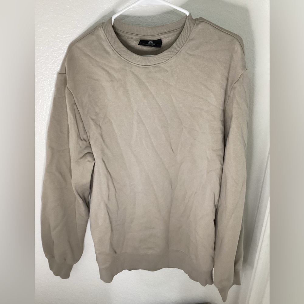H&M Beige Men’s Relaxed Fit Sweatshirt - Size Large